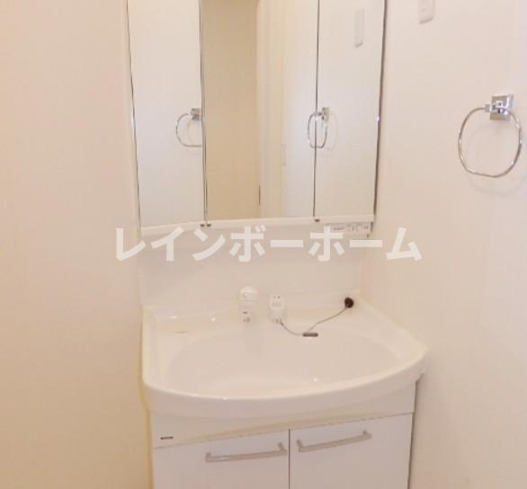 ニューポート北柏【仲介手数料：50％OFF】対象物件！の洗面所|広い洗面スペース