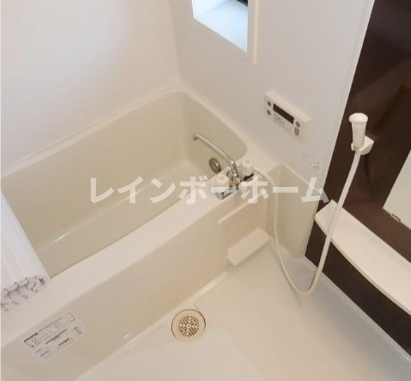 ニューポート北柏【仲介手数料：50％OFF】対象物件！の浴室|きれいなお風呂です