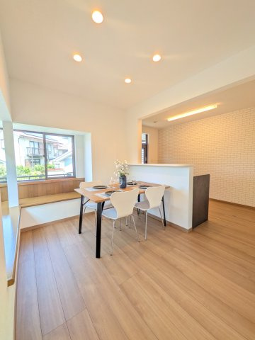 筑紫野市光が丘４丁目の中古一戸建のダイニング