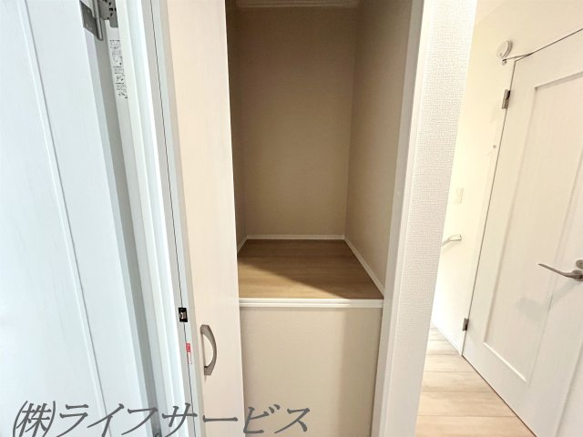 【収納】 | 野中南１丁目新築戸建 | ２階廊下収納