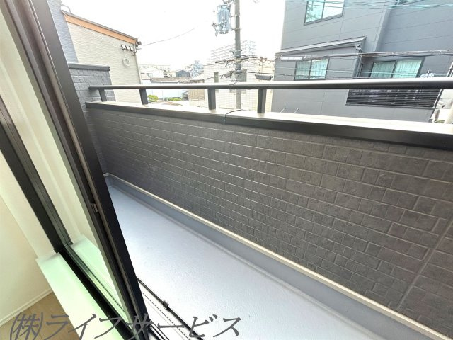 【バルコニー】 | 野中南１丁目新築戸建 | ２階北東側サービスバルコニー