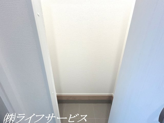 【収納】 | 野中南１丁目新築戸建 | 玄関収納