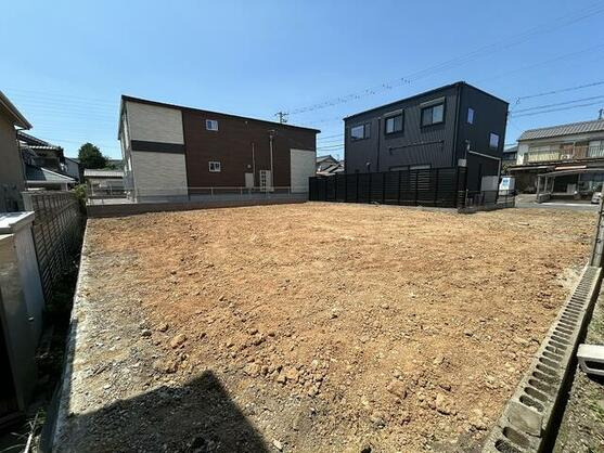 半田市上池町４丁目　売り土地の外観