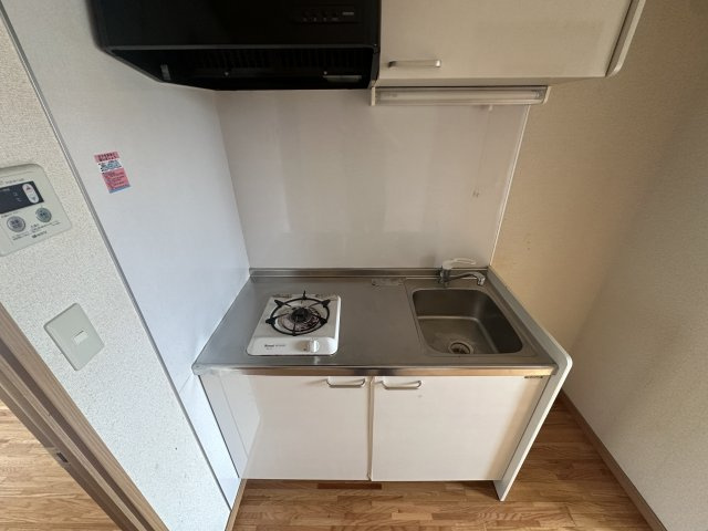 川崎市多摩区菅北浦３丁目の賃貸マンションのキッチン