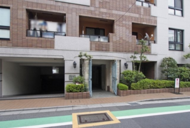 【エントランス】 | スターロワイヤル四谷大京町