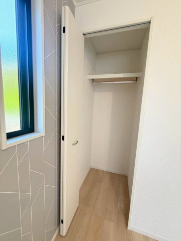大津市瀬田5丁目　築後未入居の収納