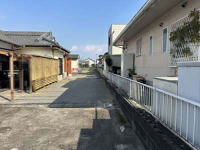 【前面道路含む現地写真】 | 都城市都原町土地　520万円