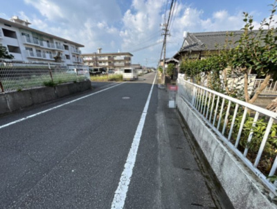 【前面道路含む現地写真】 | 都城市都原町土地　520万円