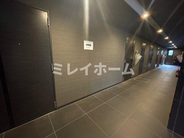 アジールコート大森西のロビー