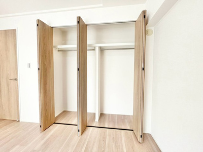 【収納】 | ハイマート豊中 | エイブル売買事業部では、箕面市・豊中市・吹田市・池田市・茨木市・高槻市の北摂エリア全域で、物件のご紹介を致しております。北摂エリアにて購入物件をお探しの際は、当社までお問合せ下さいませ。