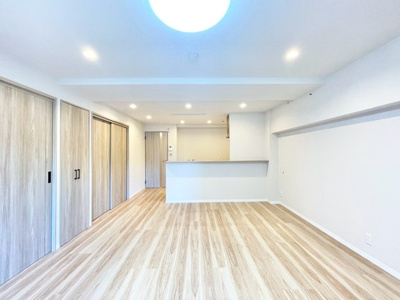 【居間・リビング】 | 北摂マンション | エイブルだけの嬉しいサービス、ご用意しております。詳細は、お気軽に当社までお問合せ下さいませ！