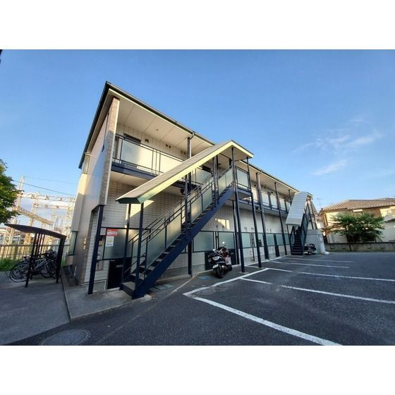 国分寺市光町２丁目のアパートの外観