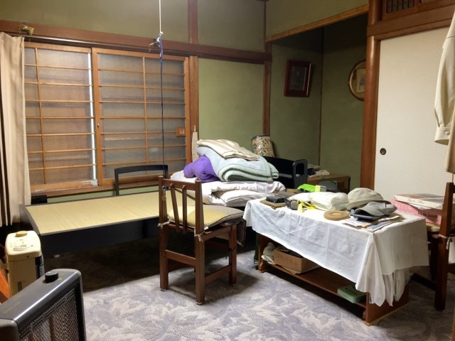 山越町戸建て（再建築不可、車進入不可）の洋室|コンパクトで使いやすい洋室です