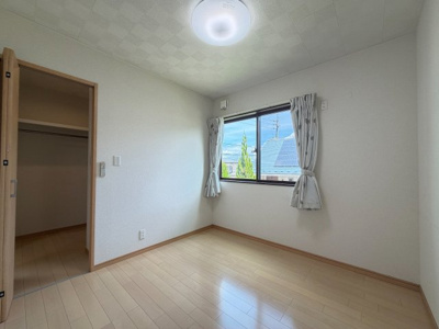 【洋室】 | 茅野市金沢　ロフト付き　2LDK平屋