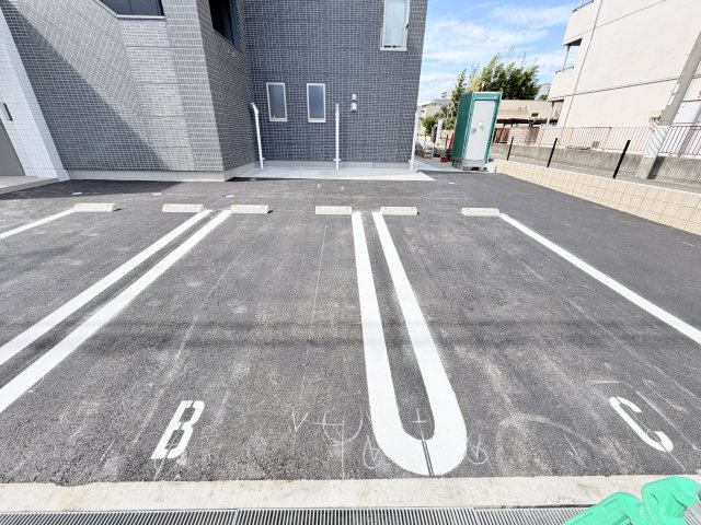 レアグランツ東難波Ⅰの駐車場