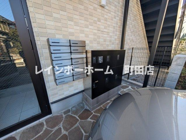 アザーレ・ディオン相模大野※初期費用分割あと払いサービス利用可能物件のエントランス