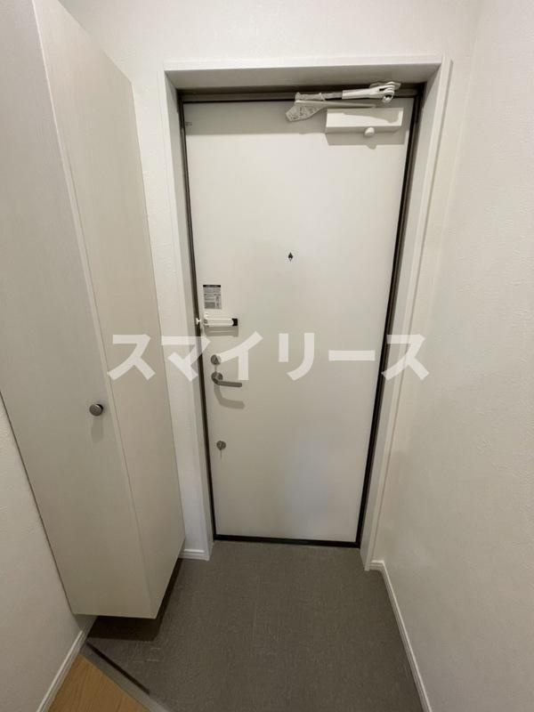 AJ南流山Secondの玄関
