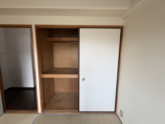 グランピアウエストの収納