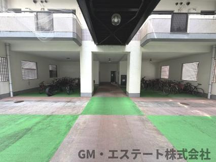 21コスモス宮崎の駐輪場