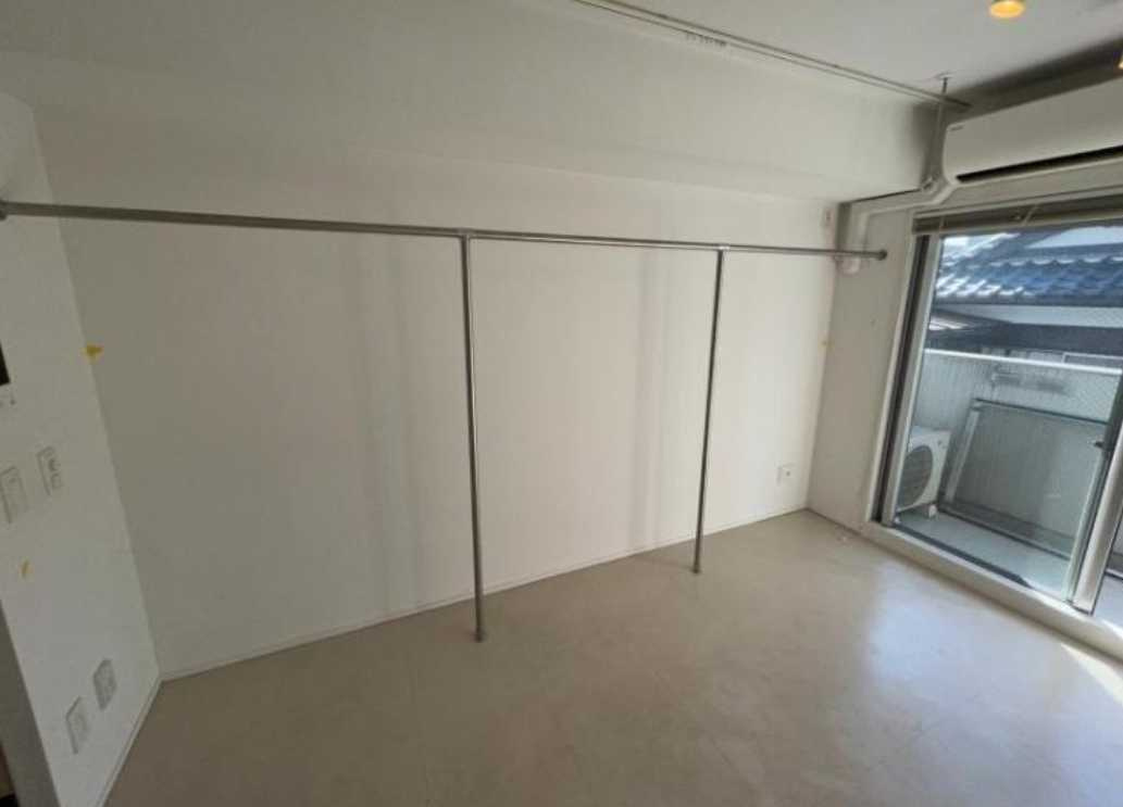 GAPARTMENT　礼金０　デザイナーズ　オートロックの居間・リビング