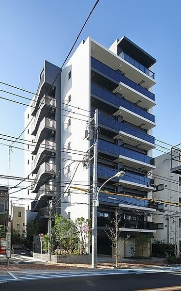 プレディアコート三軒茶屋の外観