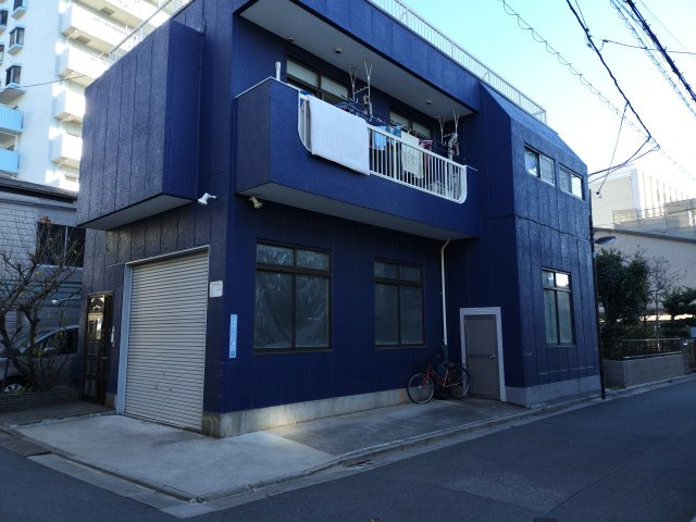 東尾久工場・倉庫の外観