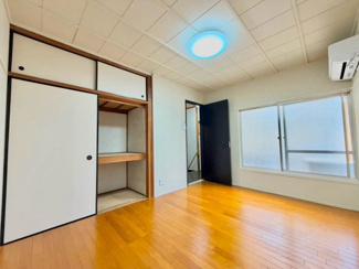 【洋室】 | 深井東町　中古一戸建 | 【暮らしやすい３ＬＤＫ】テレワークのお仕事部屋、子供部屋等、ライフスタイルや家族構成に合わせて多目的にご使用いただけます♪