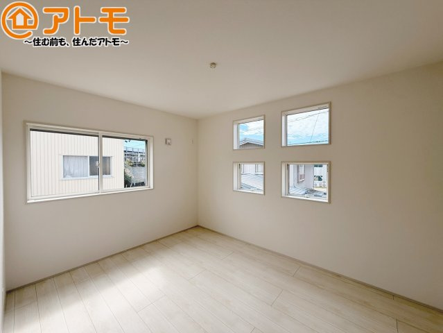 【子供部屋】 | 藤枝市高岡4丁目　新築戸建　全1棟 | お子様のお友達が遊びに来た時も、子供部屋があると楽しく過ごせますね♪