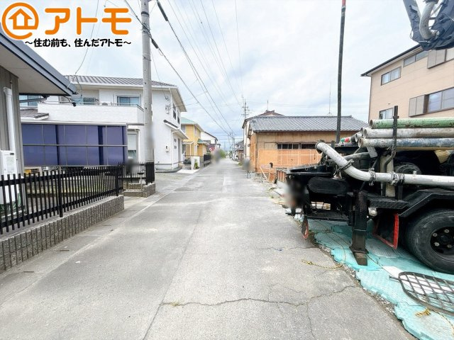 【前面道路含む現地写真】 | 藤枝市高岡4丁目　新築戸建　全1棟