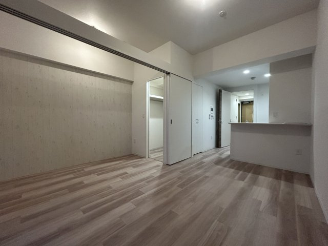 【居間・リビング】セレニテ神戸駅前アリエ