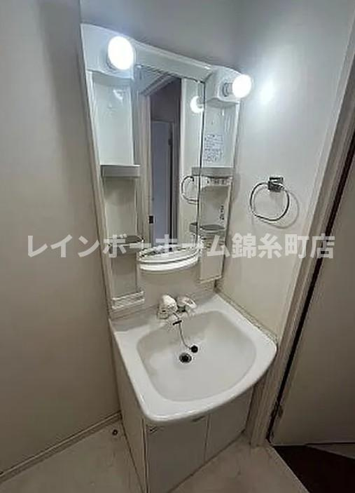アネックス・クララの独立洗面台