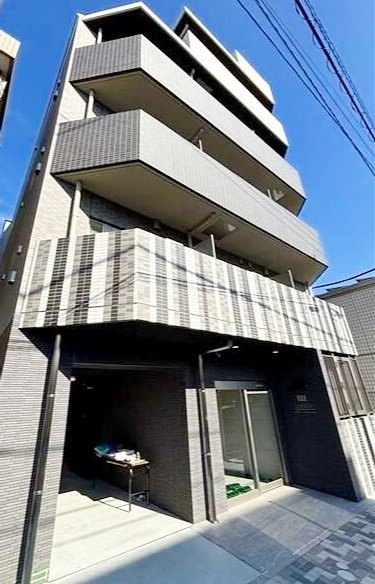 ＭＡＸＩＶ　ＣＲＯＳ梅島のエントランス