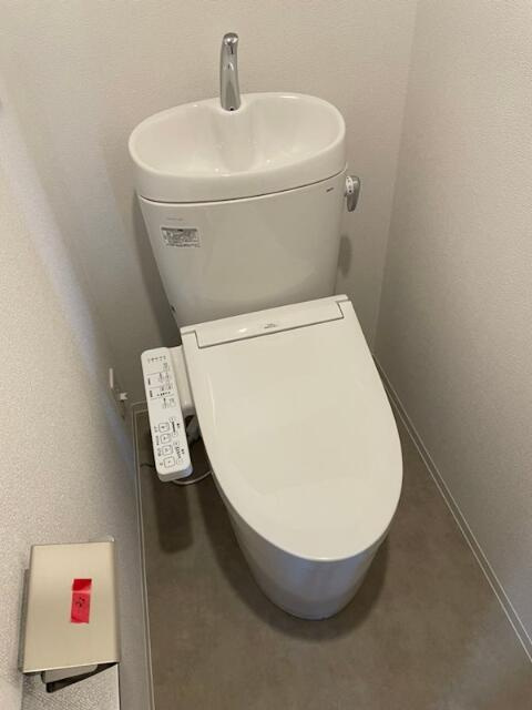 メイクス赤羽岩淵のトイレ