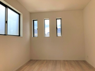 【寝室】 | リーブルガーデン平群町吉新3期 全3棟 2号棟 | 施工例写真