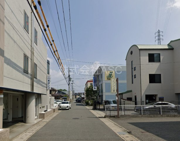 西段川原町貸倉庫の周辺