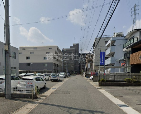 西段川原町貸倉庫の周辺