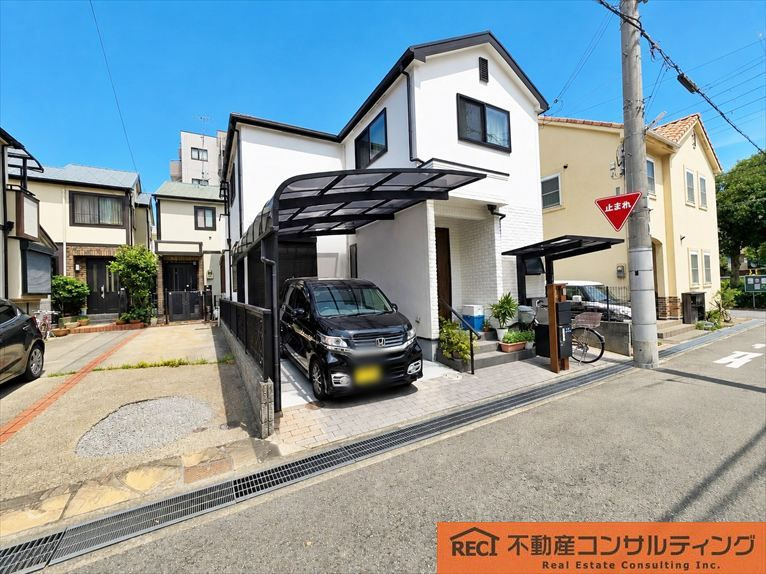 神戸市灘区記田町1丁目　中古戸建の周辺|駐車スペース1台分完備！