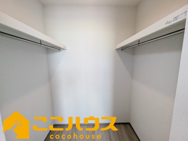 浦添市沢岻1丁目443番　新築戸建て　全5棟　D号棟の収納|大容量のウォークインクローゼット