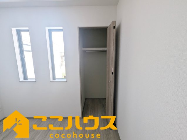 浦添市沢岻1丁目443番　新築戸建て　全5棟　D号棟の収納|洋室5.25帖