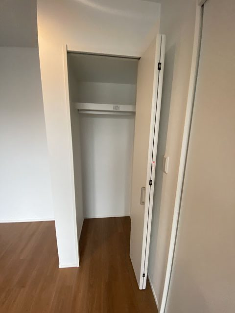 尼崎市富松町１丁目のアパートの収納