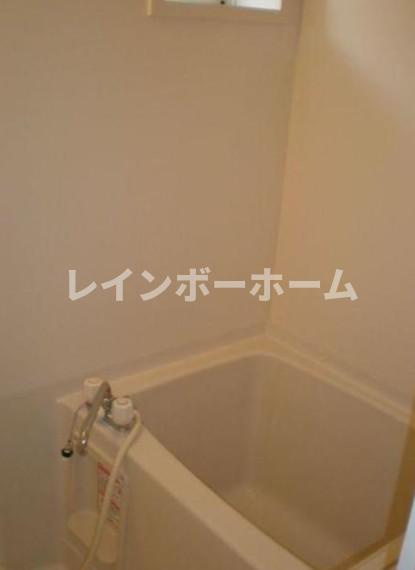 フォークストンコートの浴室|※別部屋参照写真となります。