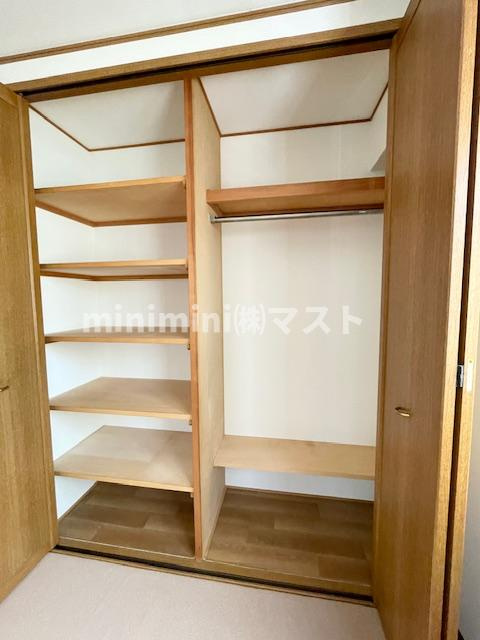 パークヒルズゼンボー大手前の収納