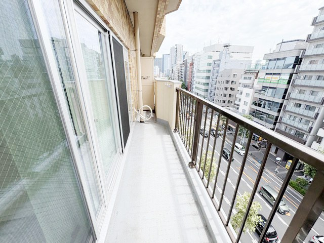 【バルコニー】 | シャンボール新中野 | バルコニーからの景色です～即日のご見学可能～　お問合せはお気軽にどうぞ。