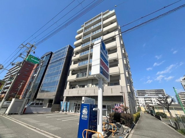 プルメリア新大阪の外観