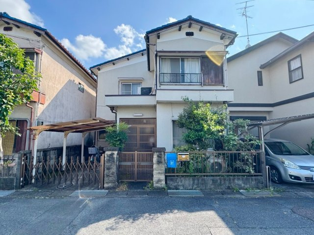 草津市上笠4丁目　建築条件無し売土地の外観|正面から見た現地の様子。接道幅は約7.7mあり、建物配置や玄関・駐車スペースの計画を検討しやすい土地です。