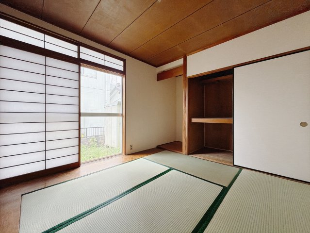 【中古戸建】行田市持田3丁目の和室|■和室｜畳にはリラックス効果があるといわれています。フローリングでは感じることのできない圧倒的な寛ぎやすさを実感してください♪