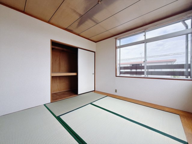 【中古戸建】行田市持田3丁目の和室|■和室｜旅館のような趣を感じられる、くつろぎの住空間です。落ち着いた和の雰囲気が、日々の暮らしに癒しをもたらします♪