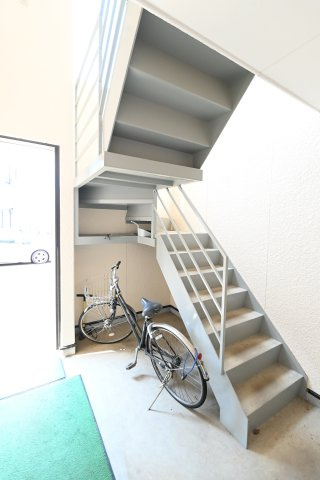 【エントランス】 | コーポラス浪岡