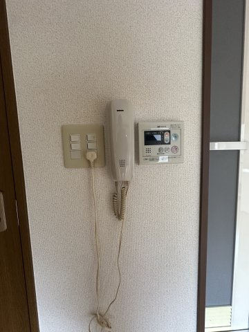 リバーハイツ深草の設備