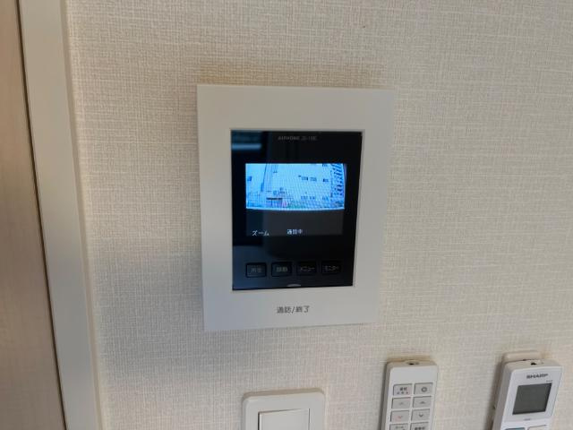 Avenir May 東加古川の内装|カメラ付インターホン